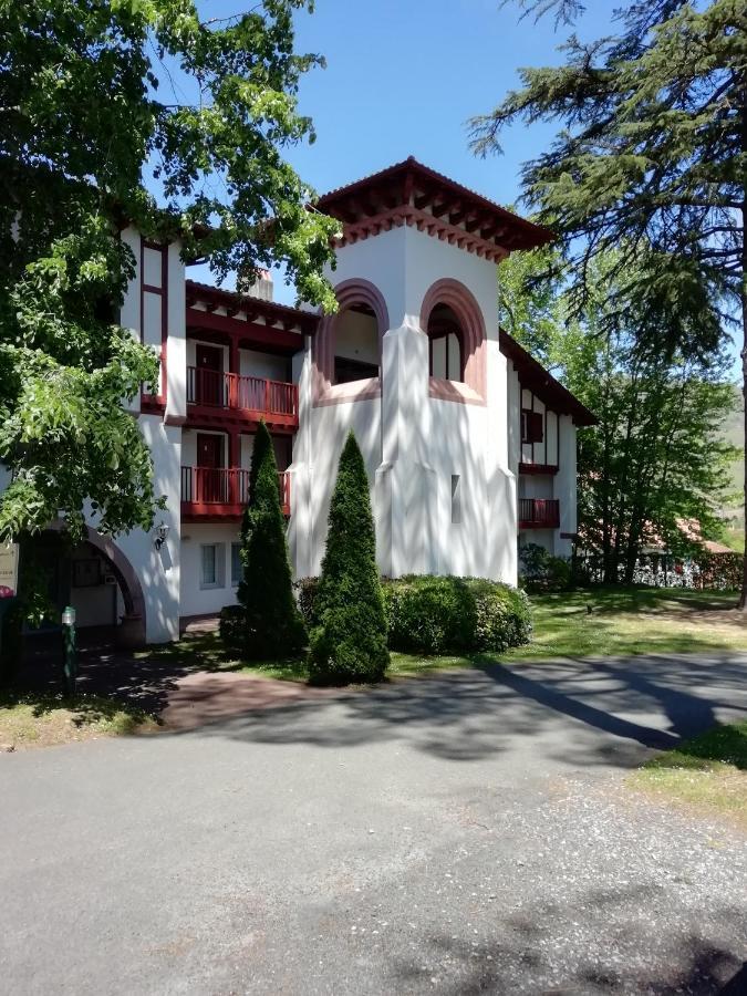 Appartement Le Parc D Arradoy Saint-Jean-Pied-de-Port Bagian luar foto